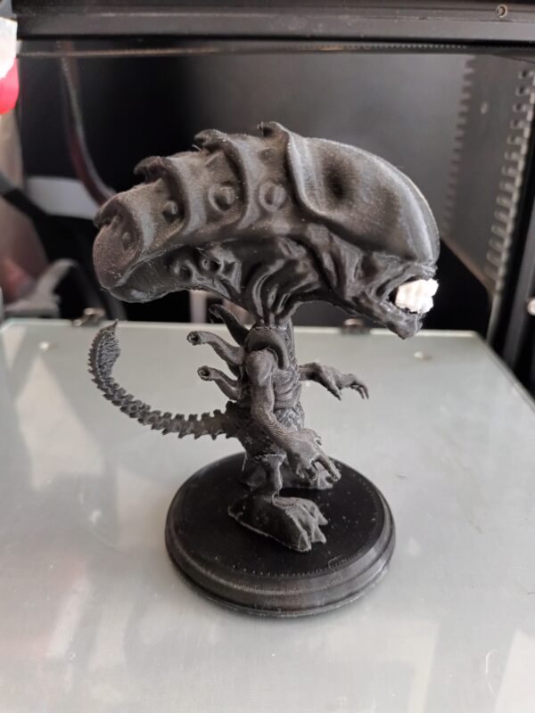 Figura de Alien Xenomorfo Mini Impreso en 3D